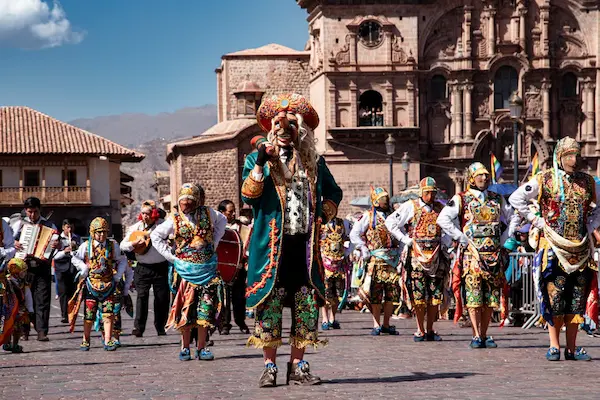 family traditions in Peru